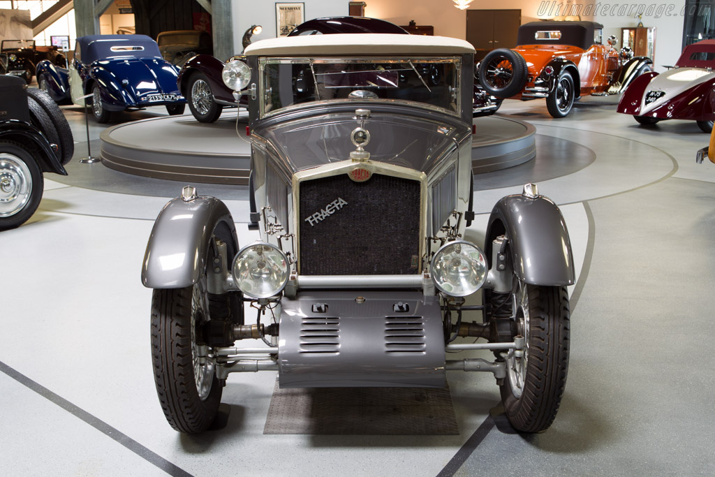 Tracta D2 Ringlet Faux Cabriolet - Chassis: 533  - Mullin Automotive Museum