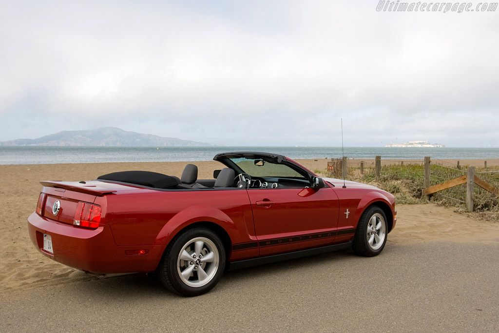 Ford Mustang Convertible