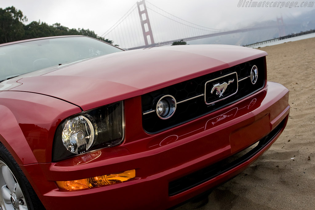 Ford Mustang Convertible