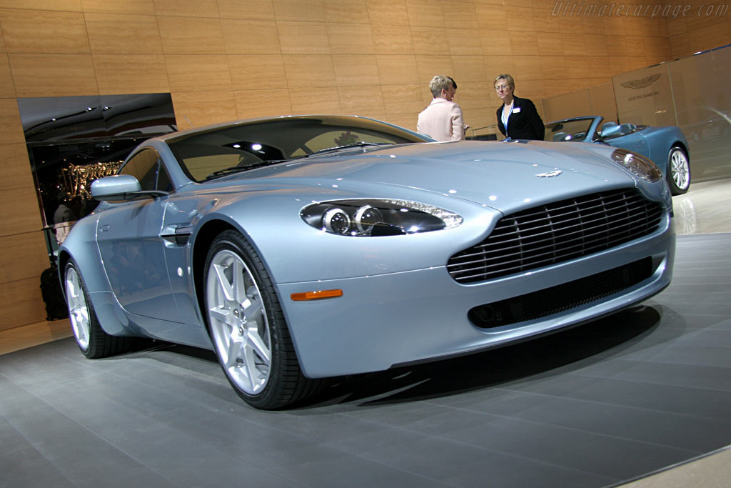 Aston Martin V8 Vantage   - 2006 North American International Auto Show (NAIAS)