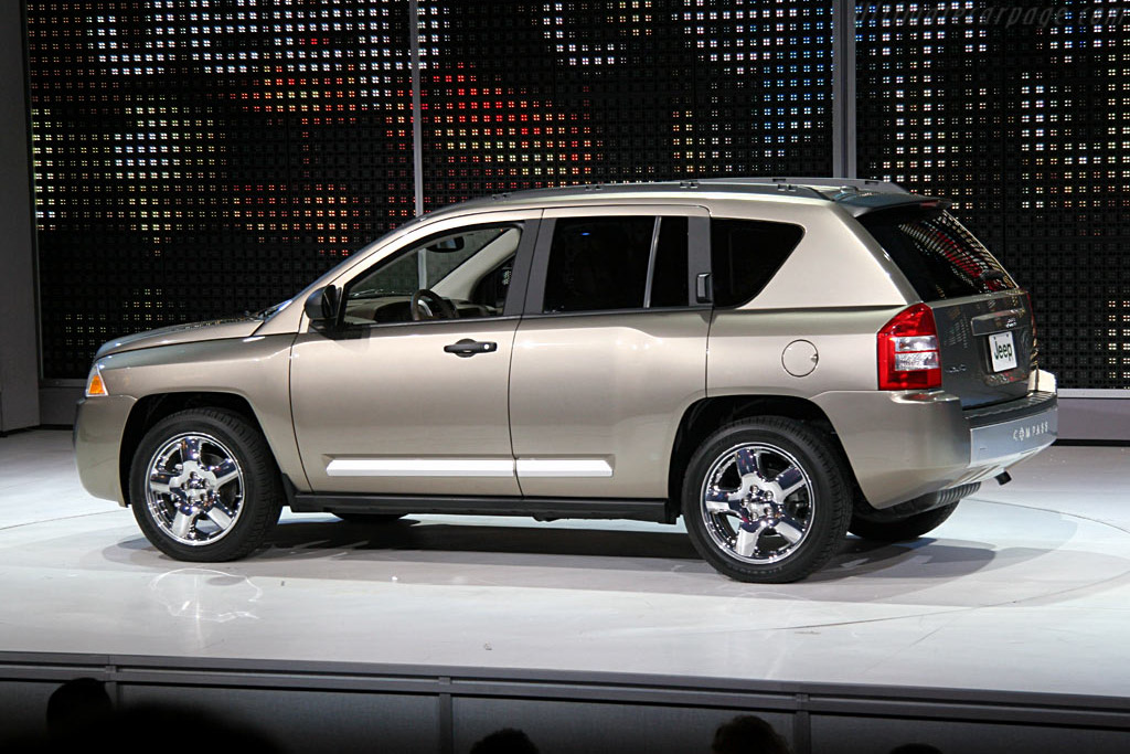 Jeep Compass   - 2006 North American International Auto Show (NAIAS)