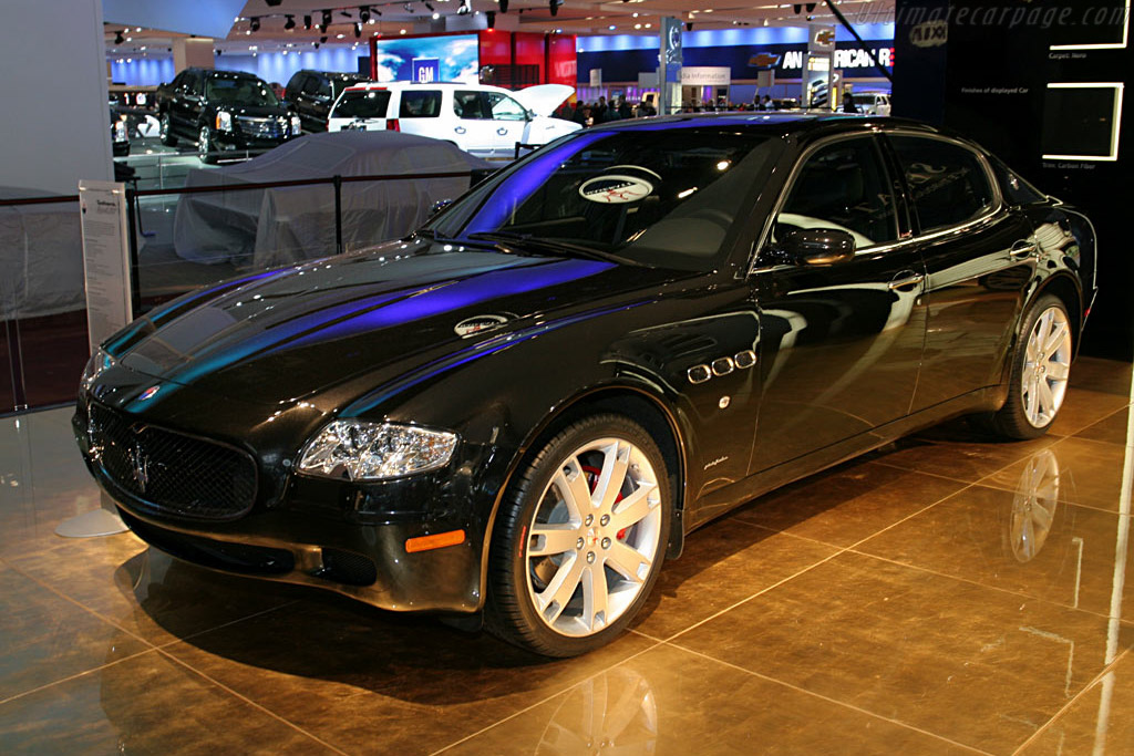 Maserati Quattroporte Sport   - 2006 North American International Auto Show (NAIAS)