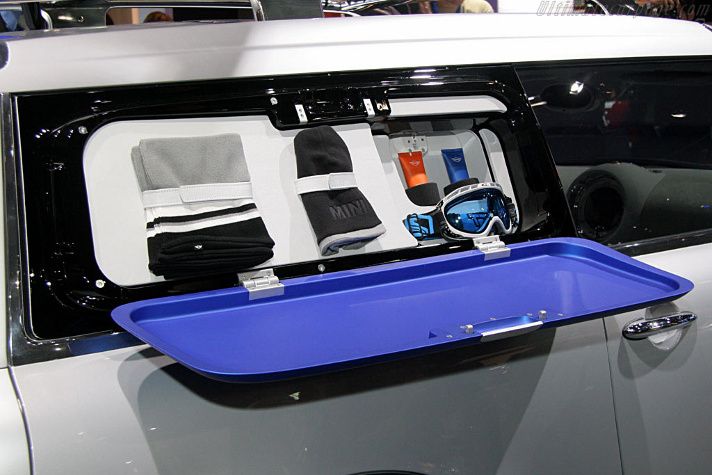 Mini Traveller Detroit Concept   - 2006 North American International Auto Show (NAIAS)