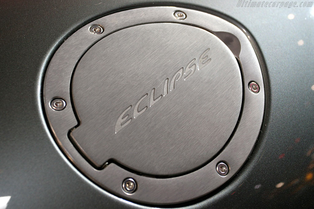 Mitsubishi Eclipse Spyder   - 2006 North American International Auto Show (NAIAS)