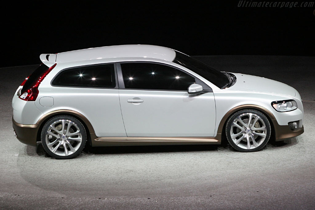 Volvo C30 Concept   - 2006 North American International Auto Show (NAIAS)