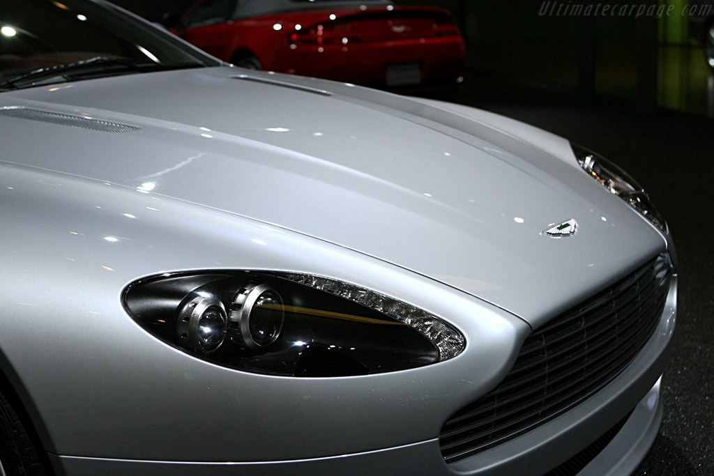 Aston Martin V8 Vantage Roadster   - 2007 North American International Auto Show (NAIAS)