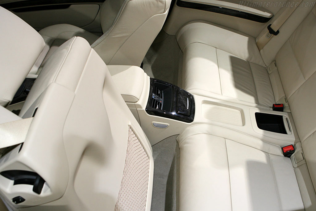 BMW 335i Convertible   - 2007 North American International Auto Show (NAIAS)