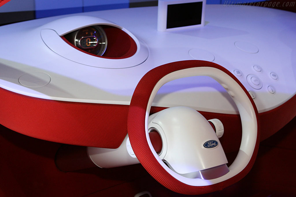 Ford Airstream Concept   - 2007 North American International Auto Show (NAIAS)