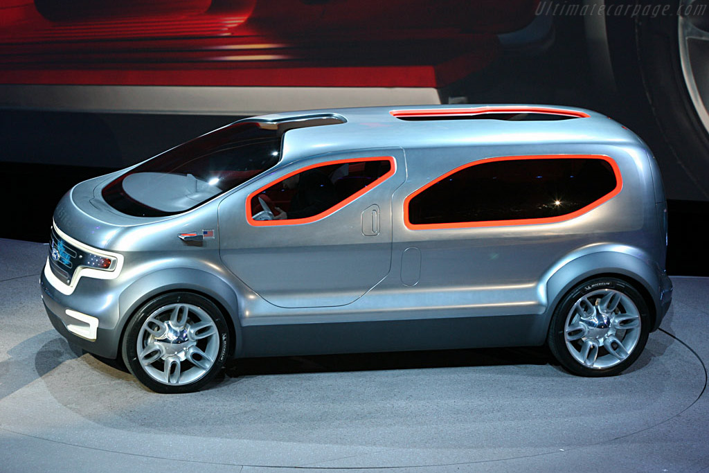 Ford Airstream Concept   - 2007 North American International Auto Show (NAIAS)