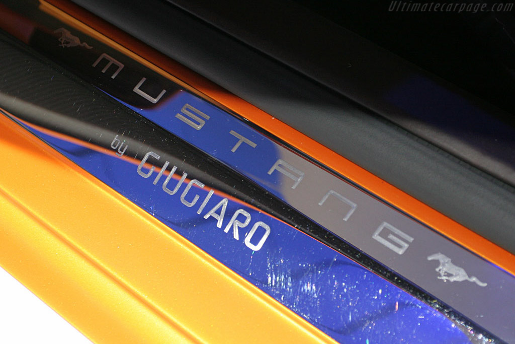 Ford Mustang by Giugiaro   - 2007 North American International Auto Show (NAIAS)