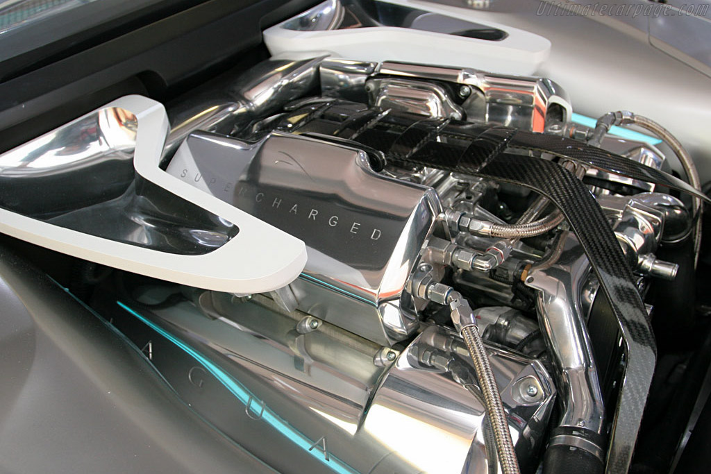Jaguar C-XF   - 2007 North American International Auto Show (NAIAS)