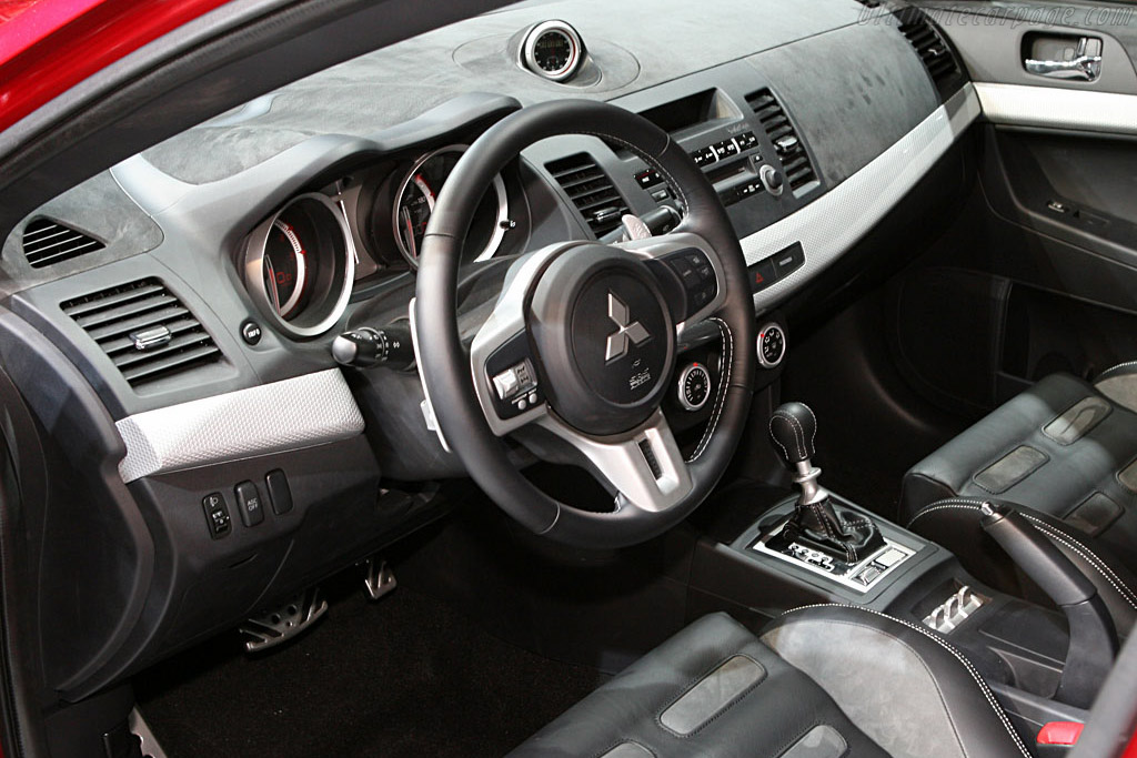 Mitsubishi Prototype X   - 2007 North American International Auto Show (NAIAS)