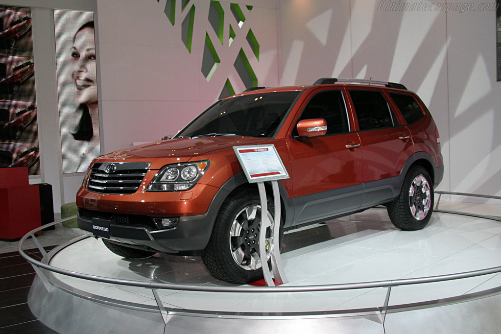 Kia  Borrego   - 2008 North American International Auto Show (NAIAS)