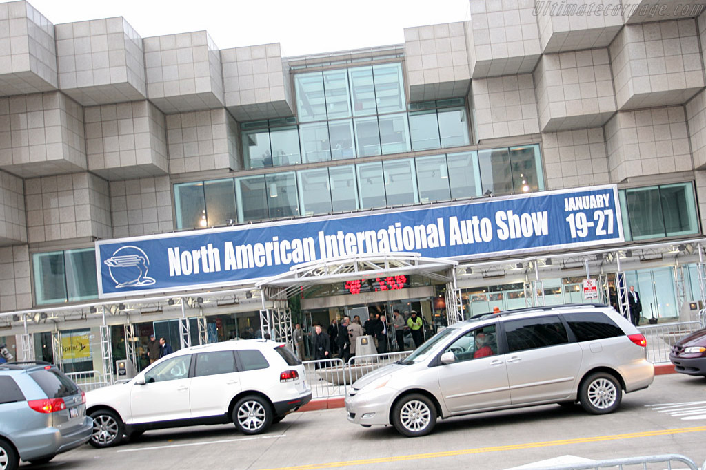Welcome to Detroit   - 2008 North American International Auto Show (NAIAS)