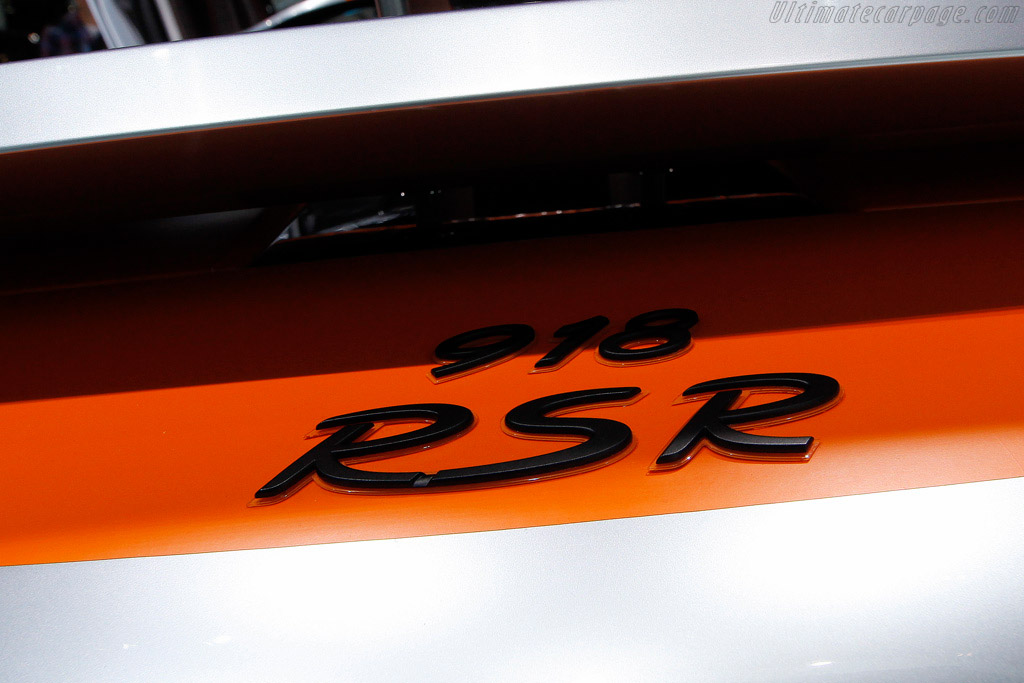Porsche 918 RSR Concept