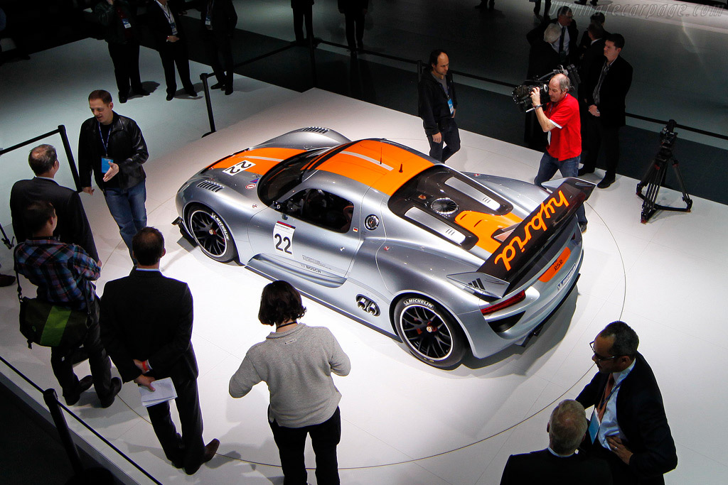 Porsche 918 RSR Concept