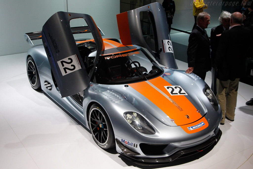 Porsche 918 RSR Concept