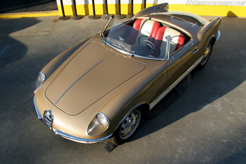 Alfa Romeo Giulietta Prototipo   - 2005 New York City Concours d'Elegance