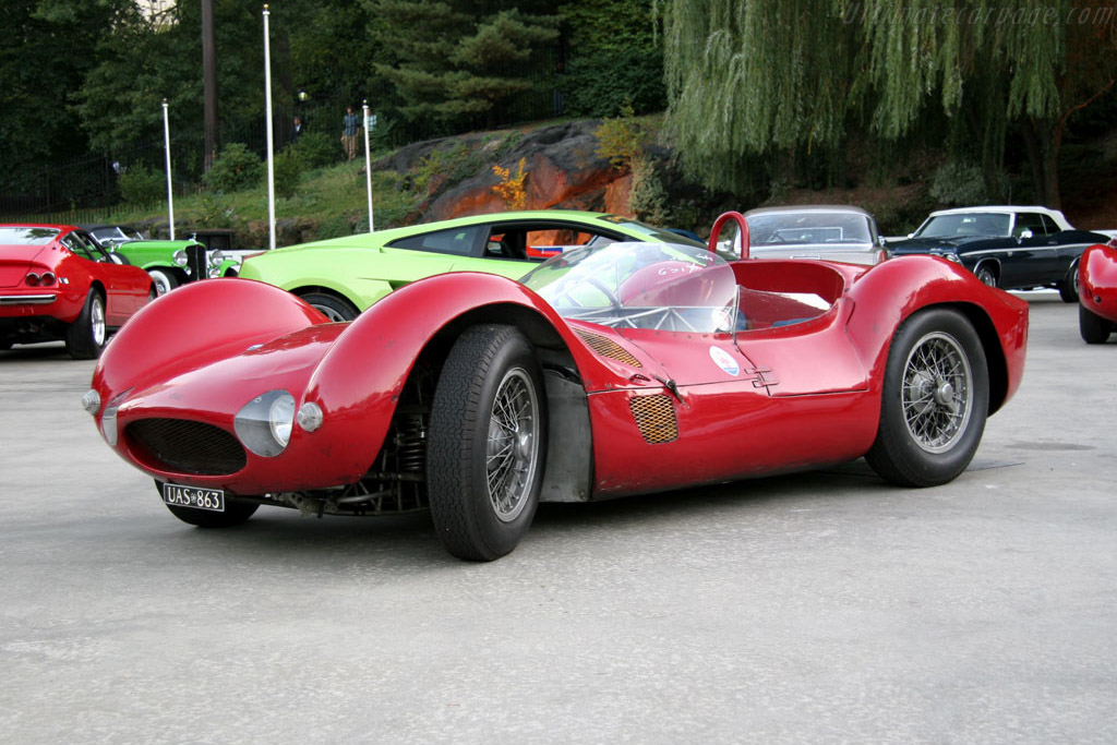 Maserati Tipo 60 Birdcage - Chassis: 2460  - 2005 New York City Concours d'Elegance