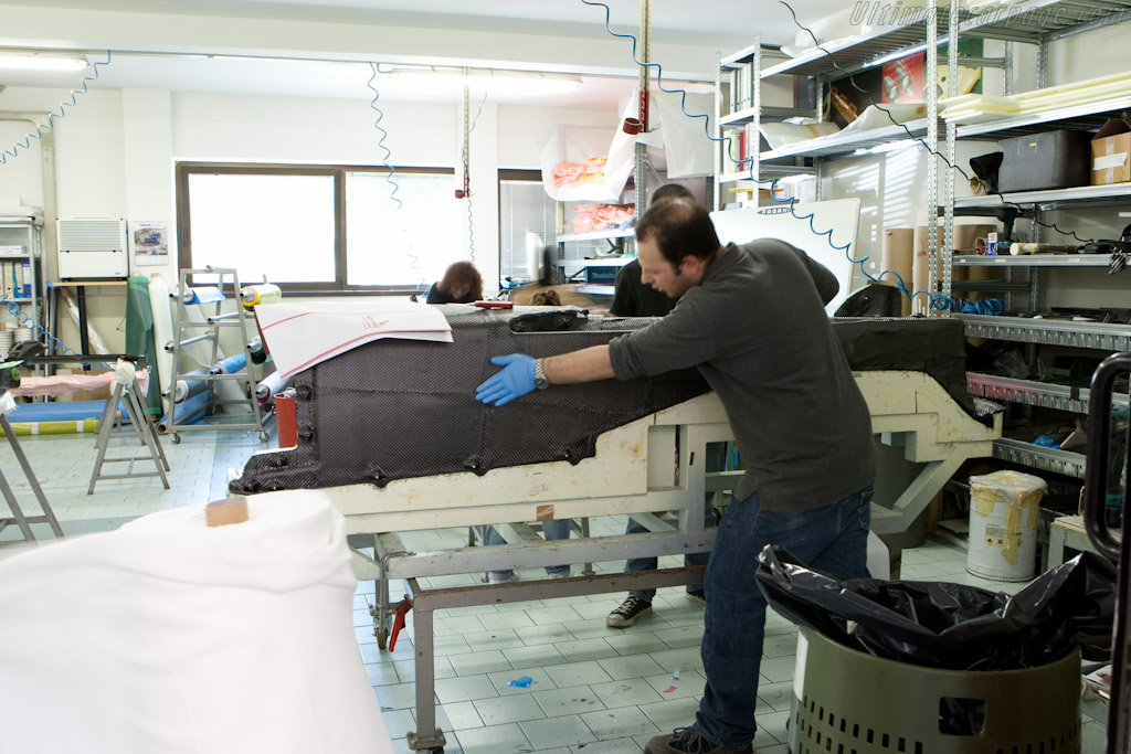 Laying up the carbon fibre   - Horacio Pagani and his dream in carbon-fibre