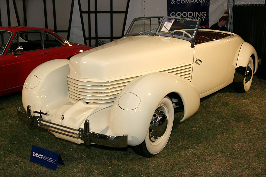 Cord 812 Phaeton - Chassis: 38010A  - 2006 Palm Beach International, a Concours d'Elegance