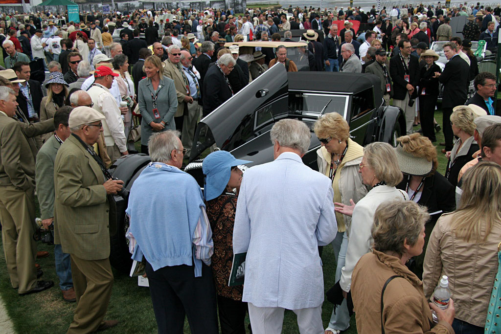 Crowd cover   - 2006 Pebble Beach Concours d'Elegance