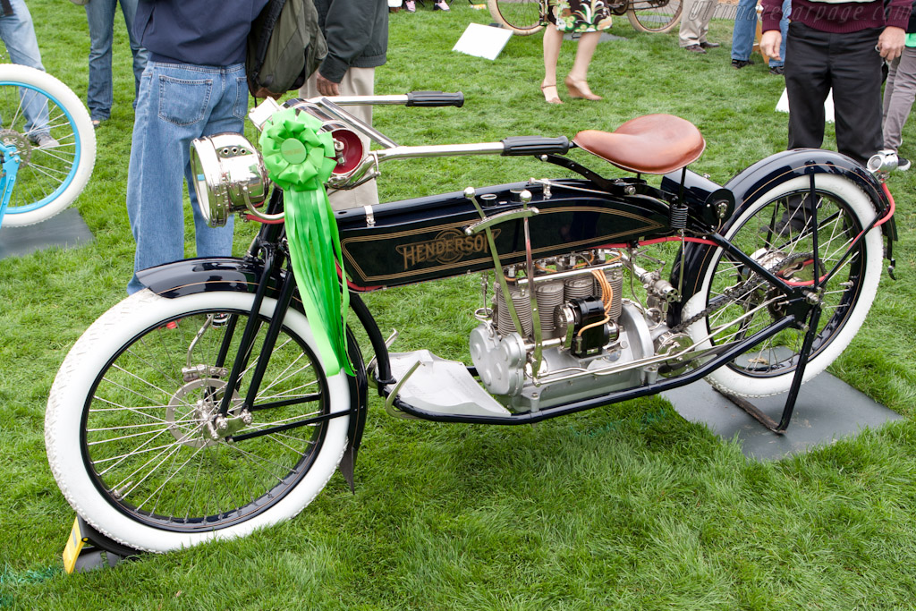 Henderson Long Tank   - 2010 Pebble Beach Concours d'Elegance