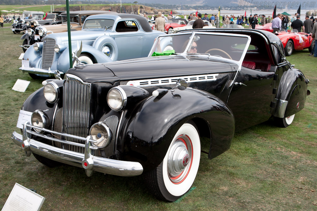 Packard 1806 Darrin Parisienne Victoria   - 2010 Pebble Beach Concours d'Elegance