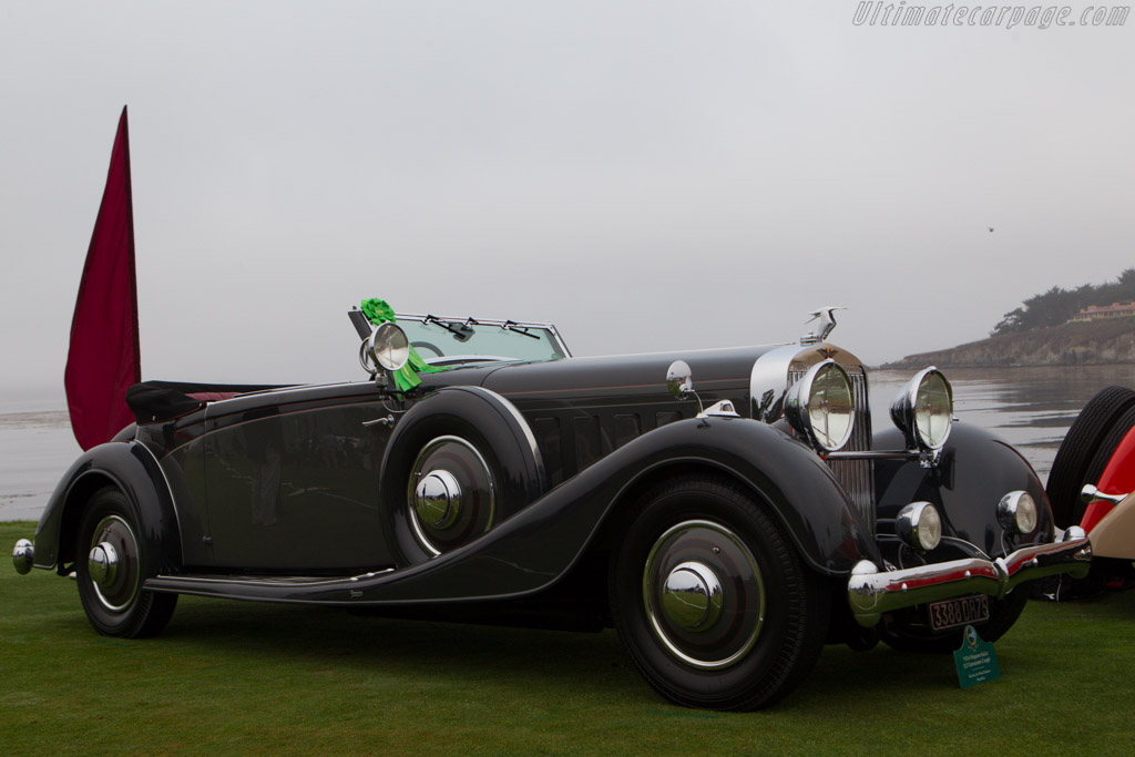Hispano Suiza J12 Vanvooren Cabriolet - Chassis: 14019 - Entrant: The Hon. Sir Michael Kadoorie - 2013 Pebble Beach Concours d'Elegance