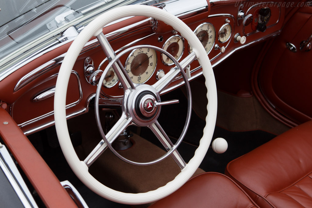 Mercedes-Benz 540K Spezial Roadster - Chassis: 130949 - Entrant: Autosport Designs Inc. - 2013 Pebble Beach Concours d'Elegance