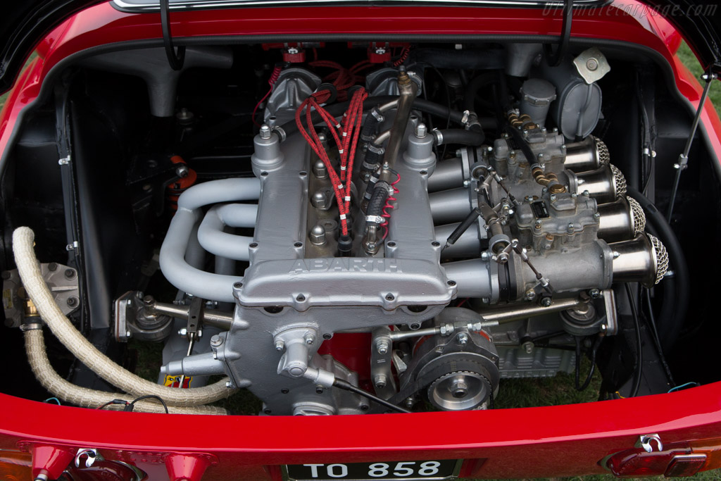 Abarth Simca 2000 - Chassis: 136.0117 - Entrant: Les & Louise Burd - 2014 Pebble Beach Concours d'Elegance