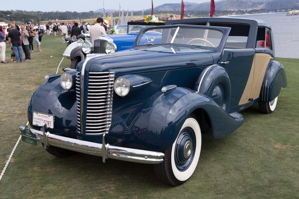 Buick 80 Fernandez & Darrin Coupe Chauffeur  - Entrant: Academy of Art University - 2014 Pebble Beach Concours d'Elegance