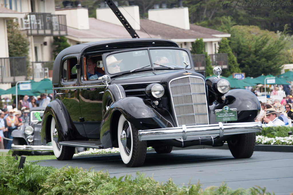 Cadillac 370D Fleetwood Town Cabriolet  - Entrant: Pat & Pat Brothers - 2014 Pebble Beach Concours d'Elegance