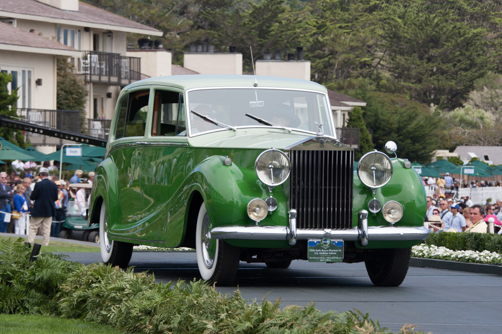 Rolls-Royce Phantom IV Mulliner Saloon - Chassis: 4CS2 - Entrant: The Nethercutt Collection - 2014 Pebble Beach Concours d'Elegance