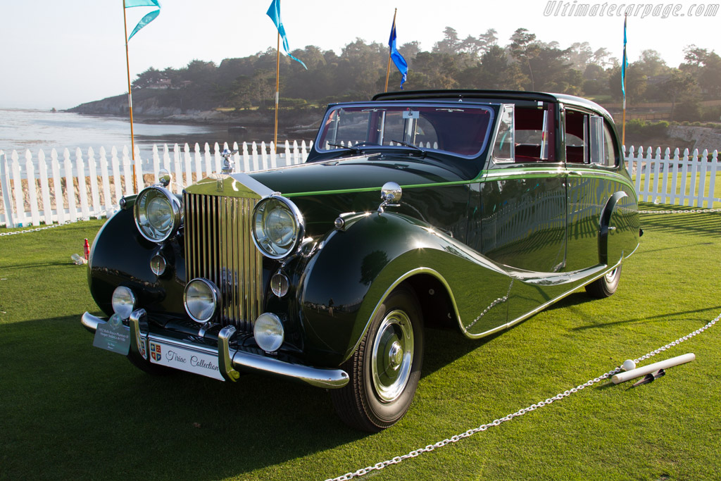 Rolls-Royce Phantom IV Hooper Sedanca de Ville - Chassis: 4AF2 - Entrant: Ion Tiriac - 2015 Pebble Beach Concours d'Elegance