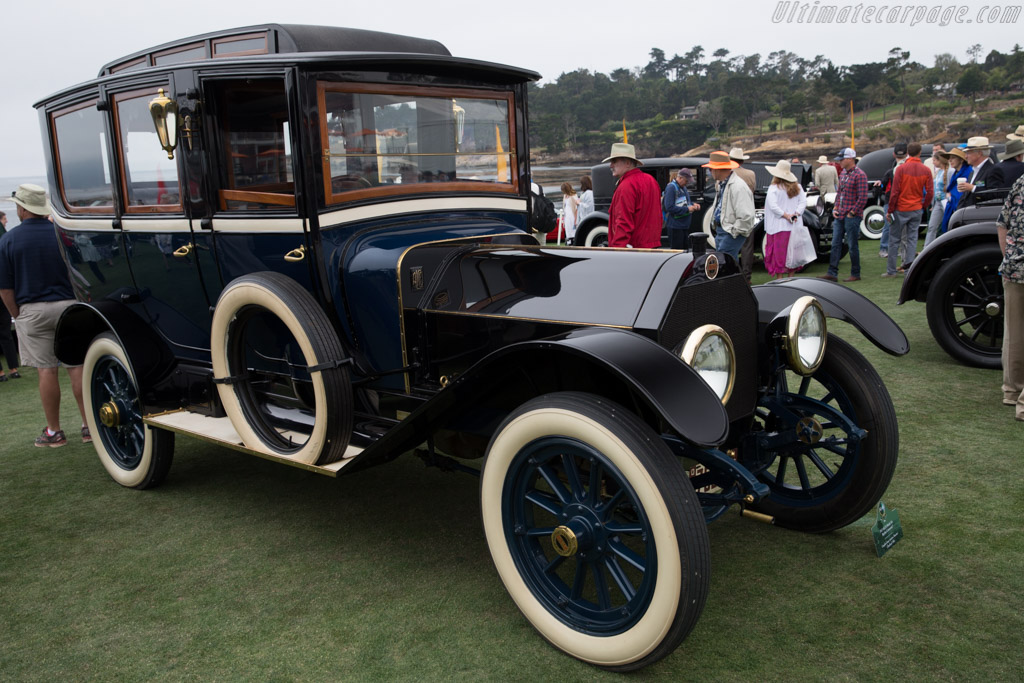 ALCO Model Six Berline Limousine  - Entrant: Crawford Auto Aviation Museum  - 2016 Pebble Beach Concours d'Elegance
