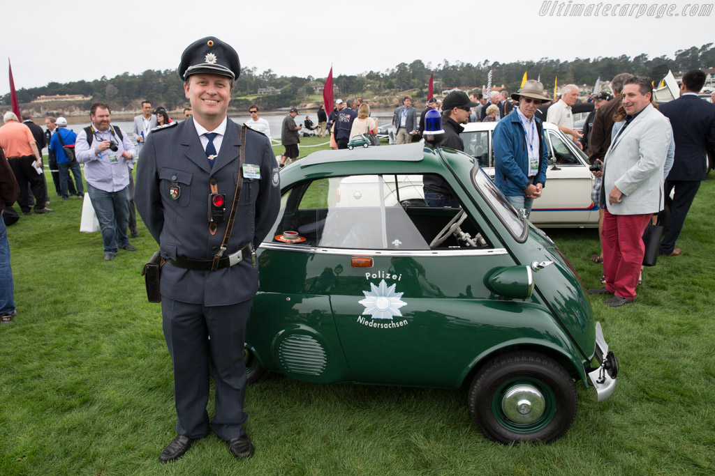 BMW Isetta 300 Sport Coupe - Chassis: 593862 - Entrant: Stephen & Rady Bauer - 2016 Pebble Beach Concours d'Elegance