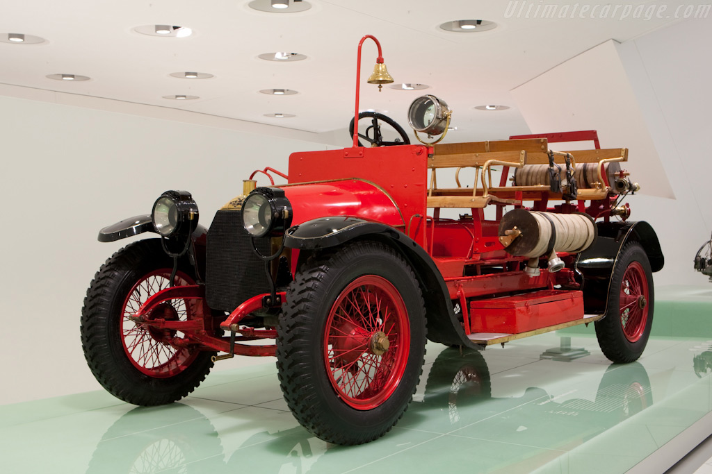 Austro-Daimler Motorspritze   - Porsche Museum Visit