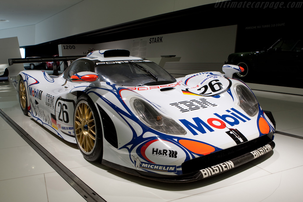 Porsche 911 GT1/98 - Chassis: GT1/98-005  - Porsche Museum Visit