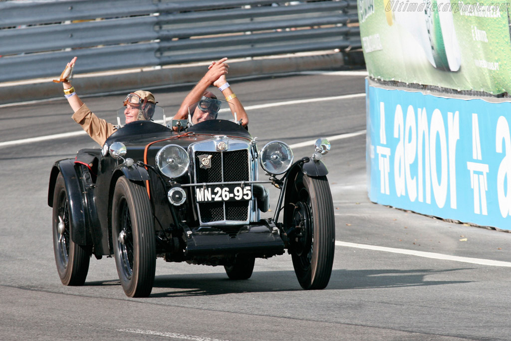 Classic car parade   - 2007 Porto Historic Grand Prix