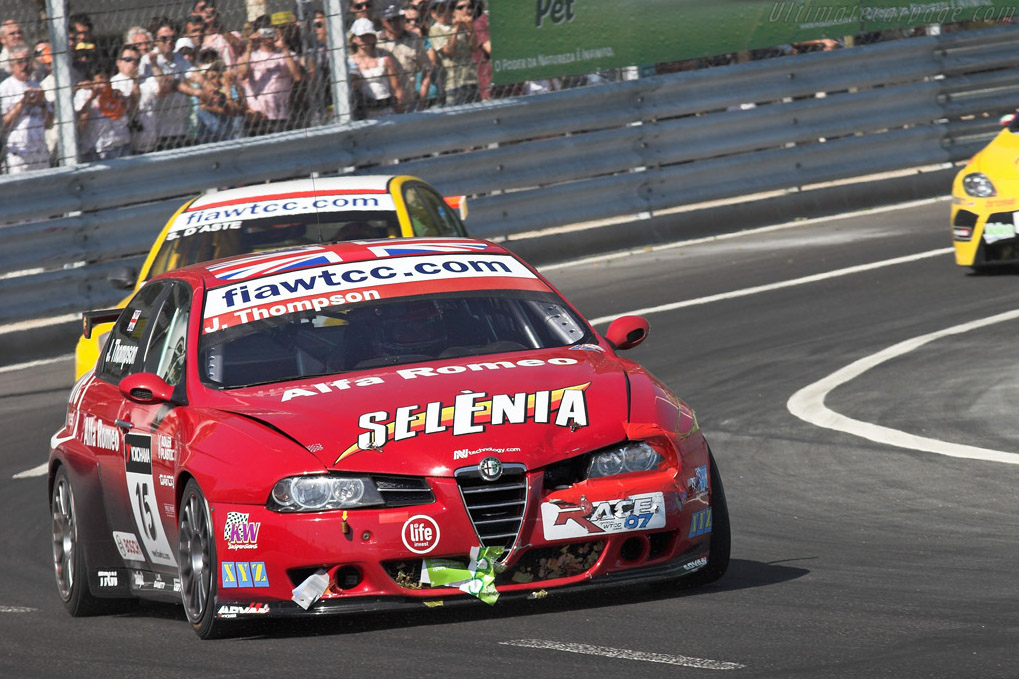 The Alfa showing some injuries   - 2007 WTCC - Circuito da Boavista