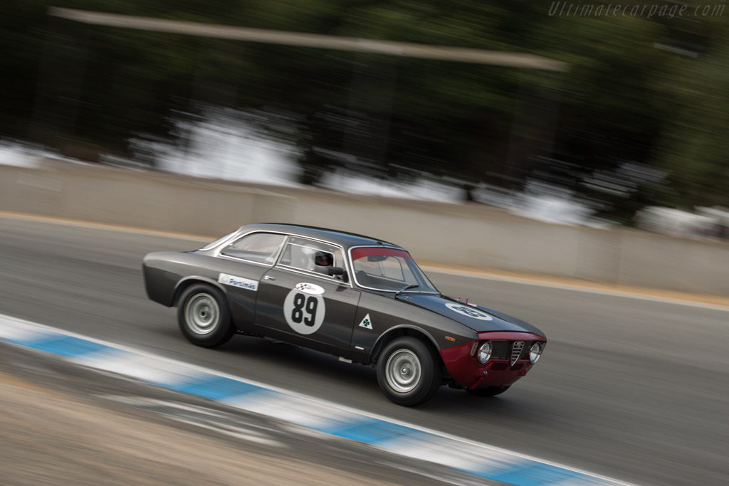 Alfa Romeo Giulia GTA - Chassis: AR752513 - Driver: Maxim Banks - 2013 Monterey Motorsports Reunion