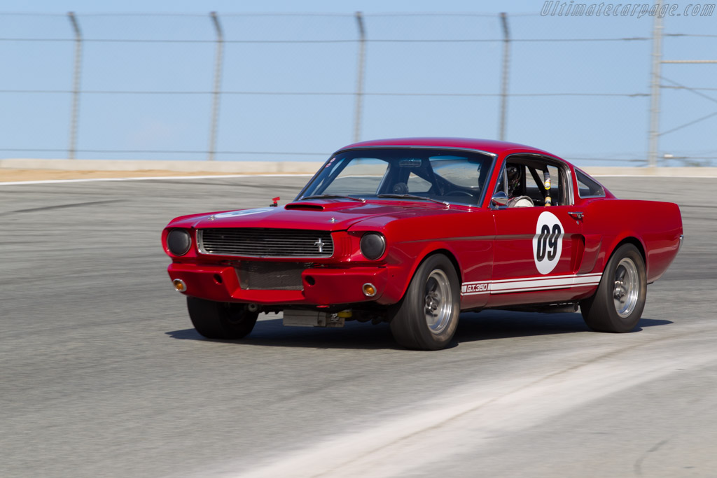 Ford Shelby Mustang GT350 - Chassis: SFM6S1532 - Driver: Brad Oldenbrock - 2015 Monterey Motorsports Reunion