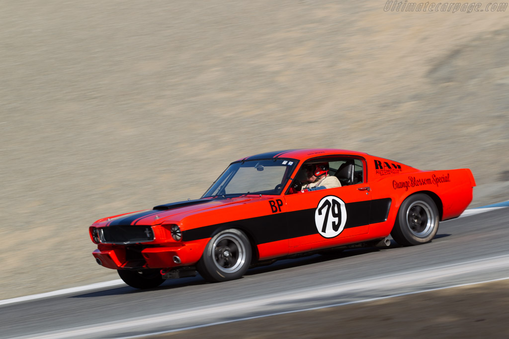 Ford Shelby Mustang GT350 - Chassis: SFM5S307 - Driver: Forrest Straight - 2015 Monterey Motorsports Reunion