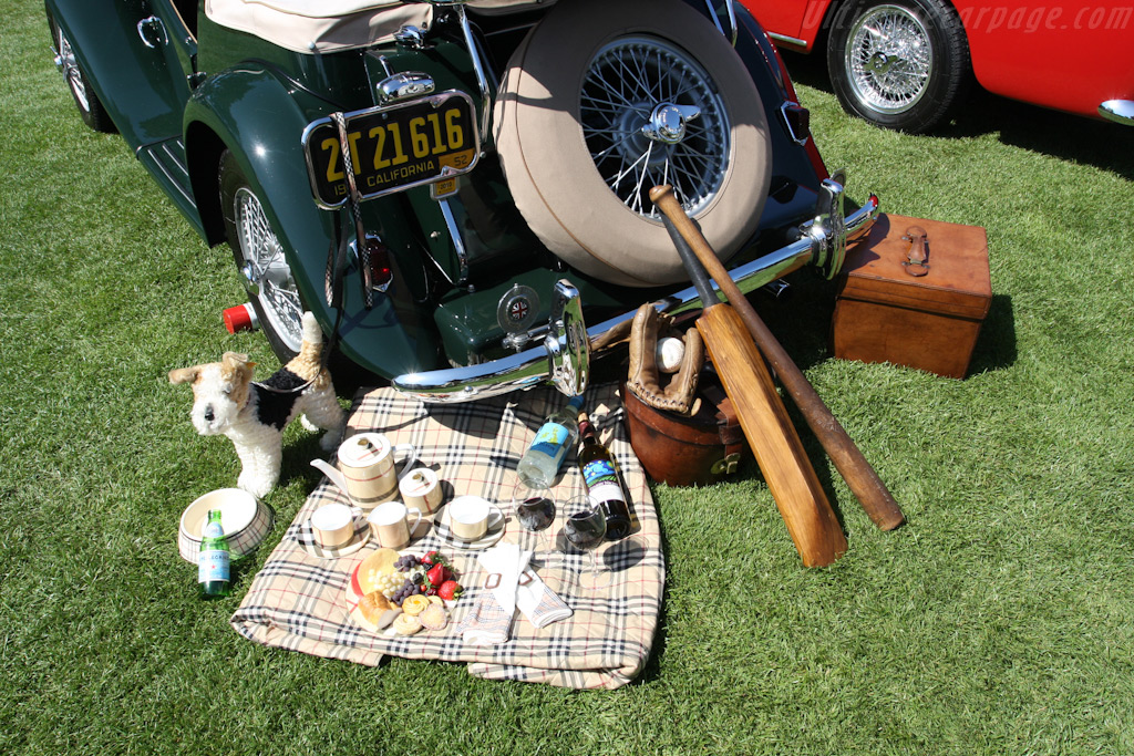 How very British   - 2009 The Quail, a Motorsports Gathering