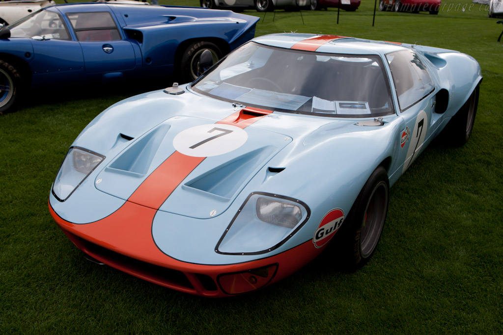 Ford GT40 - Chassis: GT40P/1076  - 2010 The Quail, a Motorsports Gathering
