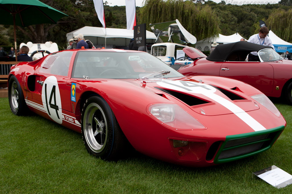 Ford GT40 - Chassis: GT40P/1040  - 2011 The Quail, a Motorsports Gathering