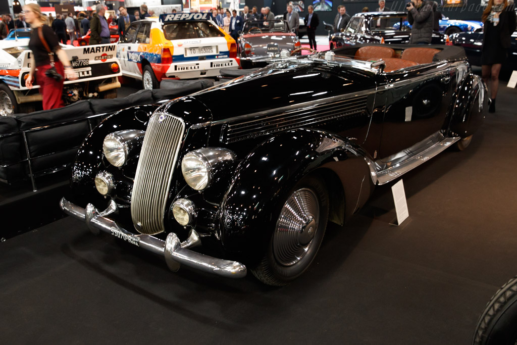 Lancia Astura Pinin Farina Bocca Cabriolet - Chassis: 33-3287 - Entrant: Lukas Hüni - 2019 Retromobile