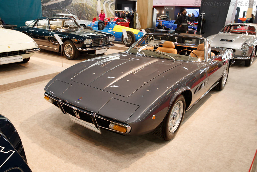 Maserati Ghibli Spider  - Entrant: Hoedlmayr - 2019 Retromobile