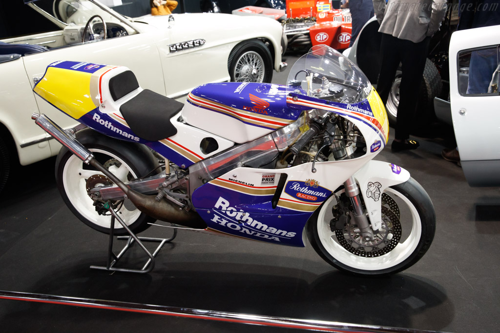 Welcome to Retromobile   - 2019 Retromobile